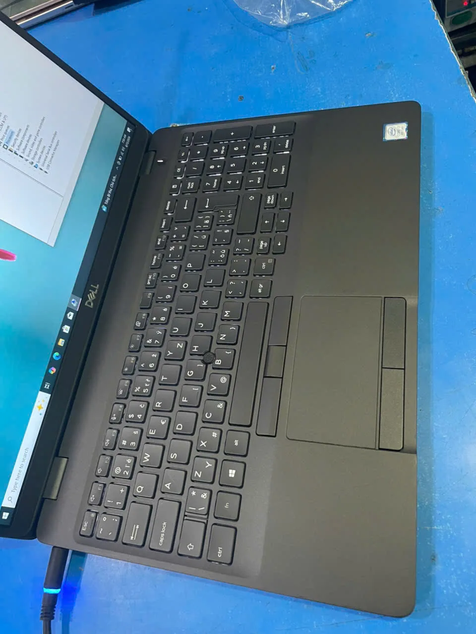 Dell Latitude 5500 Core i7-8665U | 8GB | 256GB | 15.6 inch FHD WIN 10